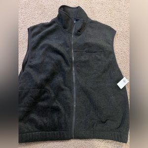 New With Tags Old Navy fleece zip up vest.